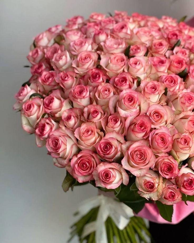 Corporate meeting room with carefully timed floral arrangements that maintain elegance throughout business hours